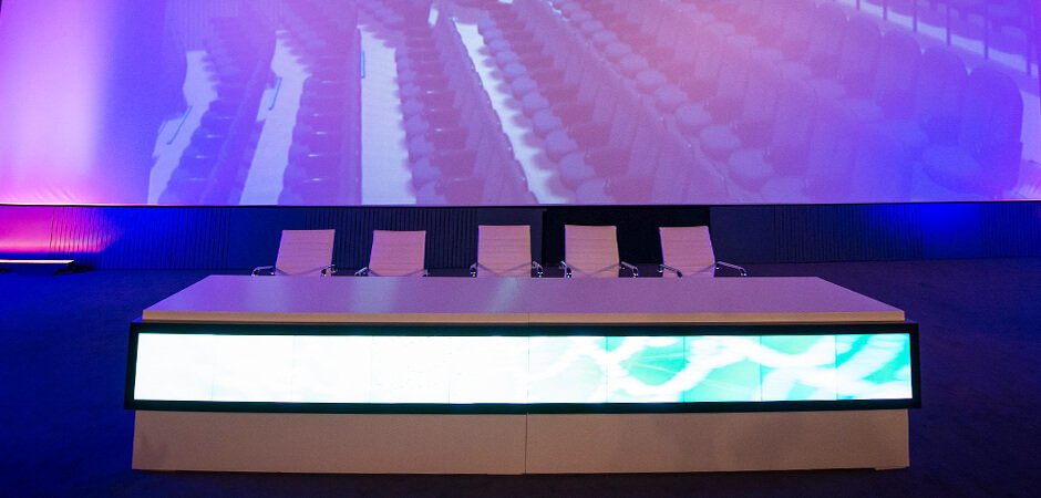 Balcão Microtiles 4