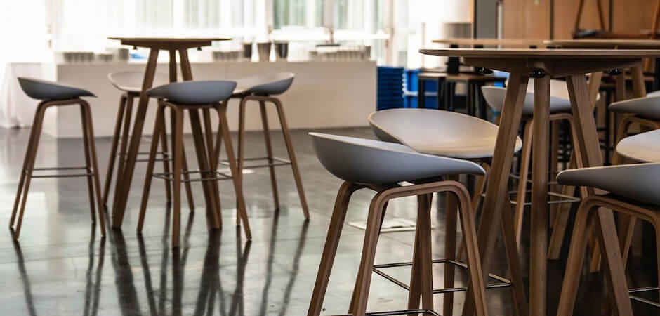 Stool AAS 32