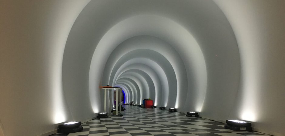 Tunnel